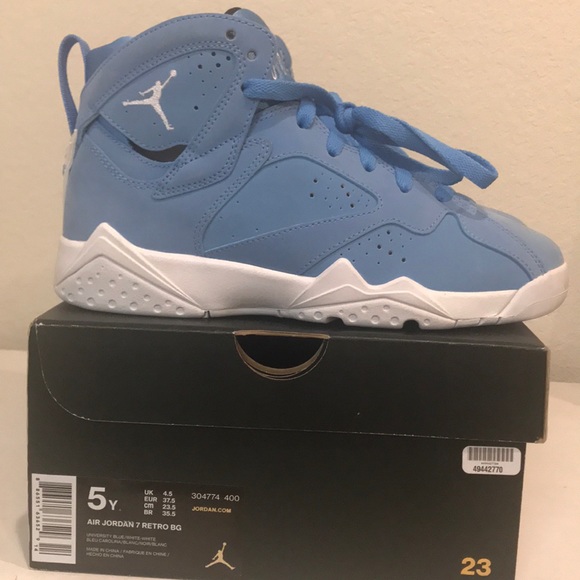 Jordan Other - Retro Jordan 7 “Pantone/UNC”